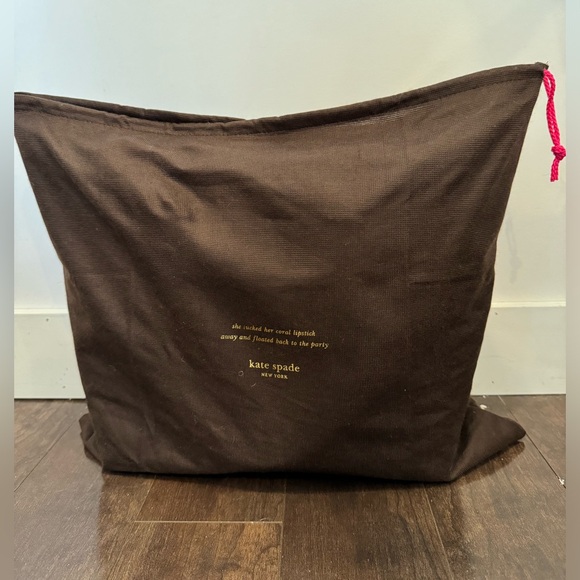 Kate Spade Laptop Purse - Picture 5 of 6